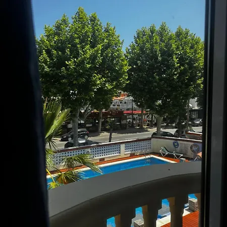 Ξενοδοχείο Portofino 3*